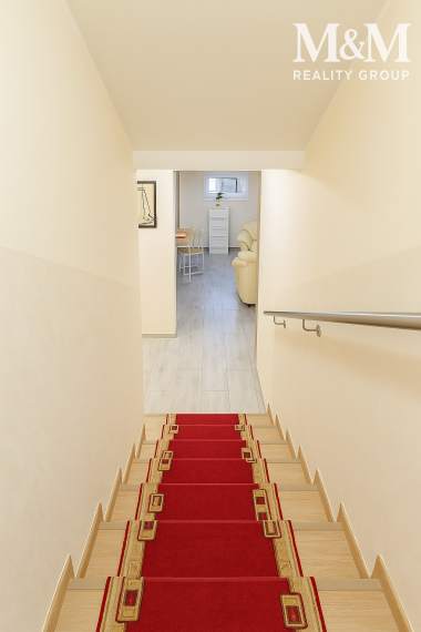 Luxusný 7-izbový dom po rekonštrukcii – Veľký Meder
